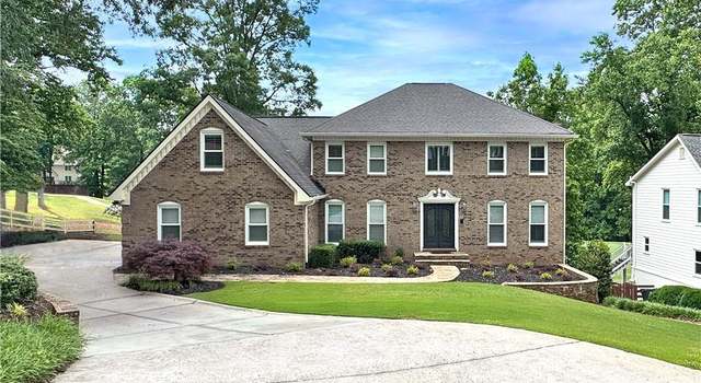 Photo of 10300 Carleigh Ln, Roswell, GA 30076
