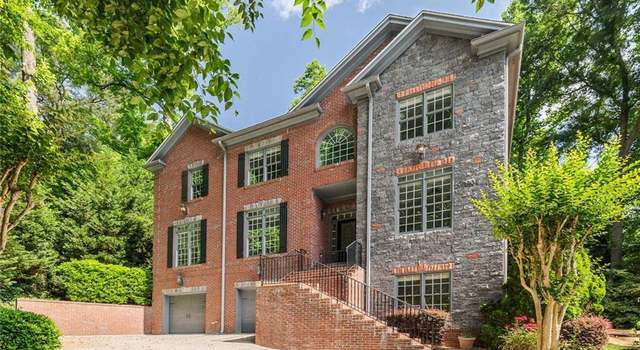 Photo of 576 Cliftwood Ct, Sandy Springs, GA 30328