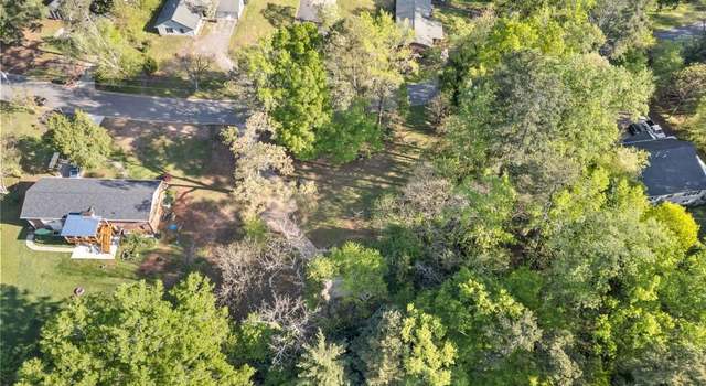 Photo of 335 Alpine Dr, Roswell, GA 30075