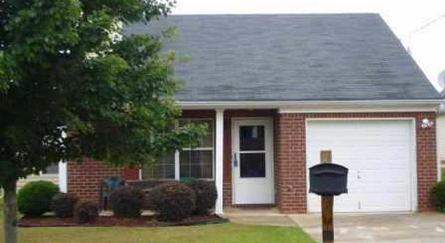 Photo of 7188 Ravenwood Ln, Lithonia, GA 30038