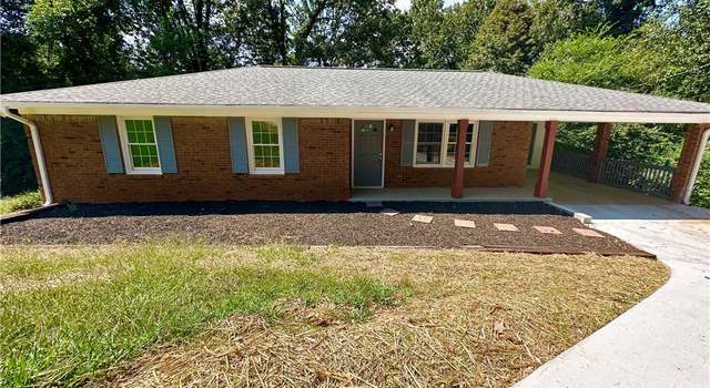 Photo of 2215 Boy Scout Camp Rd, Gainesville, GA 30501