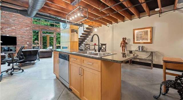 Photo of 319 Atlanta St SE #315, Marietta, GA 30060