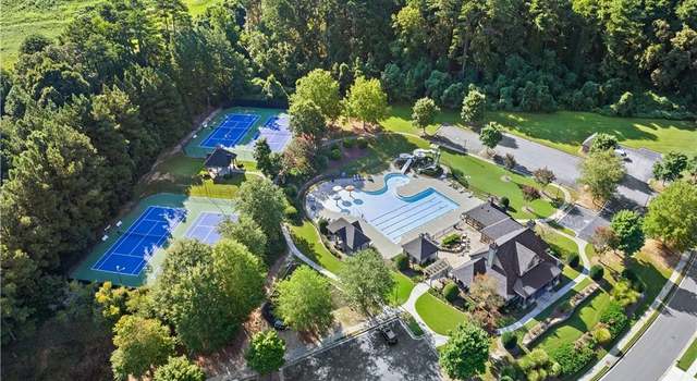 Photo of 1791 Primrose Park Rd, Sugar Hill, GA 30518