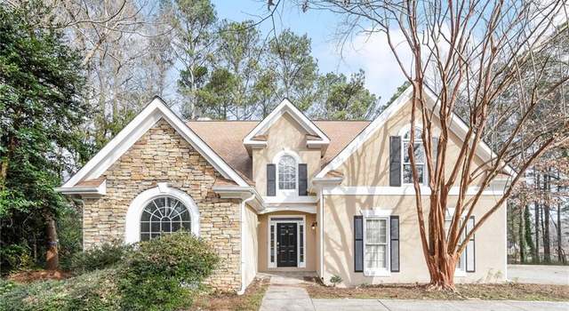 Photo of 520 Wellsley Ct, Stone Mountain, GA 30087