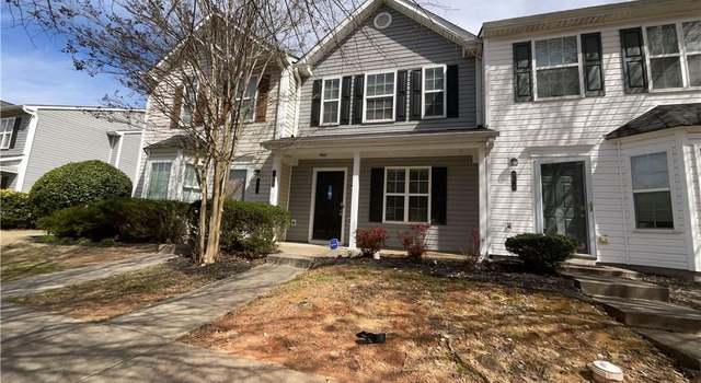 Photo of 709 Crestwell Cir SW, Atlanta, GA 30331