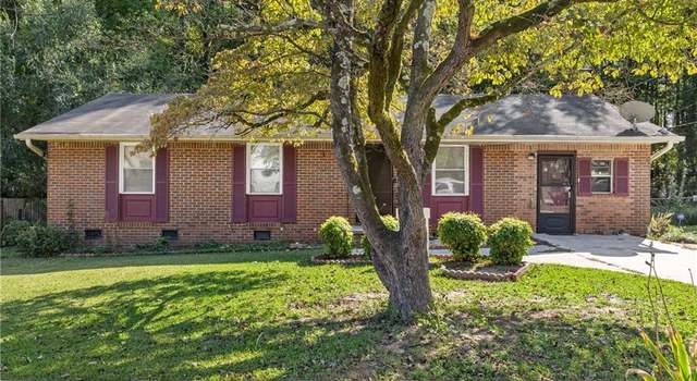 Photo of 37 Crystal River Dr, Riverdale, GA 30274