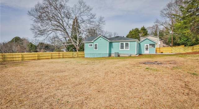 Photo of 159 Park St, Toccoa, GA 30577