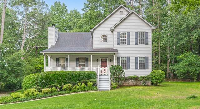Photo of 5609 Twin Oak Dr, Douglasville, GA 30135