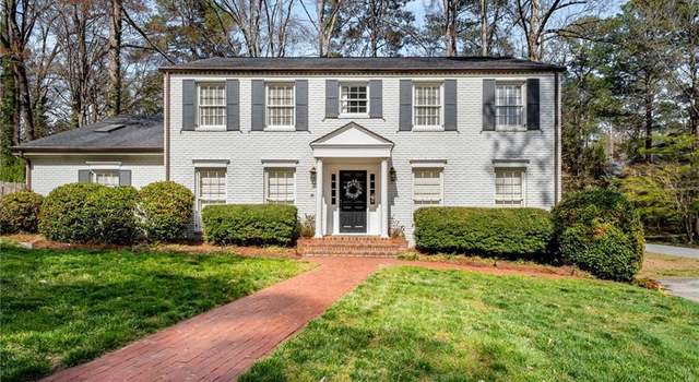 Photo of 2955 Rhodenhaven Dr NW, Atlanta, GA 30327