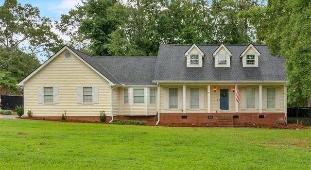 Photo of 201 Rollingwood Cir NW, Rome, GA 30165