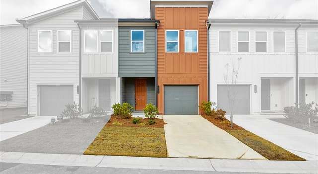 Photo of 1528 Parks Edge Ln NW, Atlanta, GA 30318