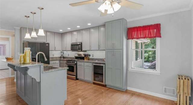 Photo of 469 Kimberly Ct, Mcdonough, GA 30252