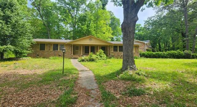 Photo of 2886 The Fontainebleau SW, Atlanta, GA 30331
