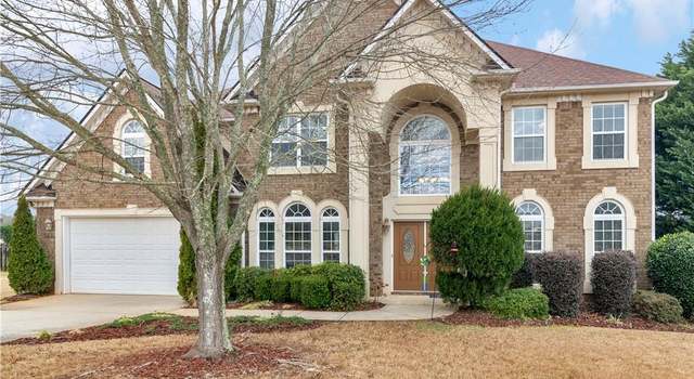 Photo of 8116 Powhattan Ct, Mcdonough, GA 30252