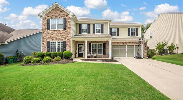 Photo of 427 Spring View Dr, Woodstock, GA 30188