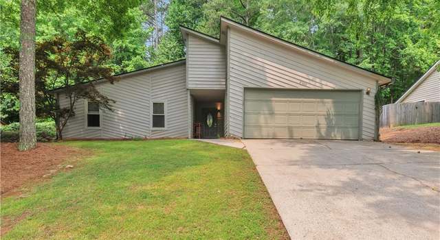Photo of 2000 Kristian Way, Roswell, GA 30076