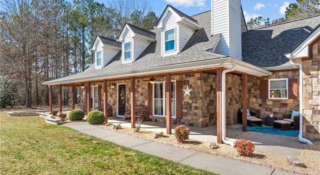 Photo of 212 Lakeview Dr, Newborn, GA 30056
