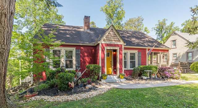 Photo of 2733 Winburn Ter, East Point, GA 30344