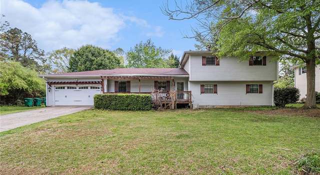 Photo of 1608 Drakes Dr, Jonesboro, GA 30236