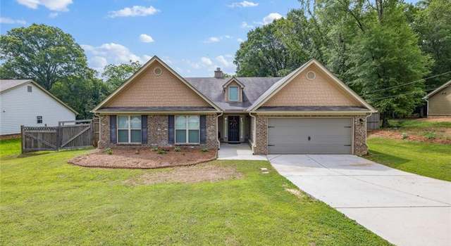 Photo of 276 Jefferson St, Statham, GA 30666