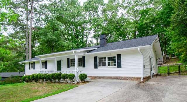 Photo of 2923 Bicentennial Dr, Stone Mountain, GA 30087