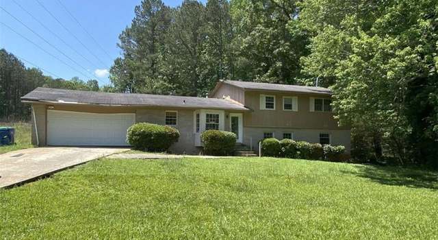 Photo of 180 N Star Trl SW, Atlanta, GA 30331