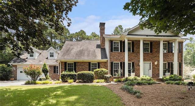 Photo of 1579 Howell Highlands Dr, Stone Mountain, GA 30087