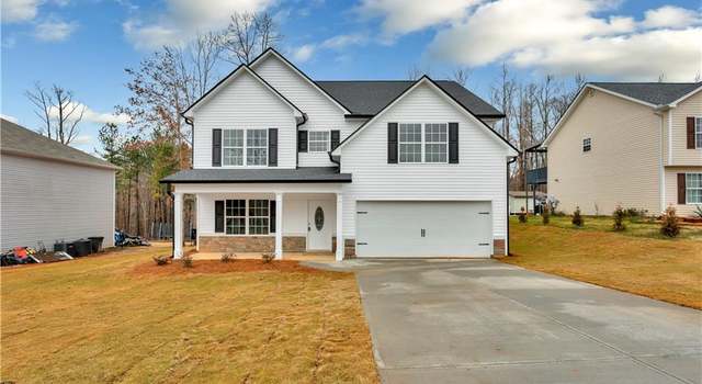 Photo of 3388 Silver Ridge Dr, Gainesville, GA 30507