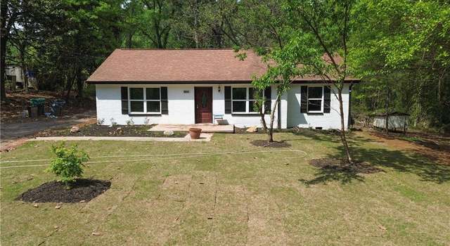 Photo of 6881 Homestead Rd, Rex, GA 30273