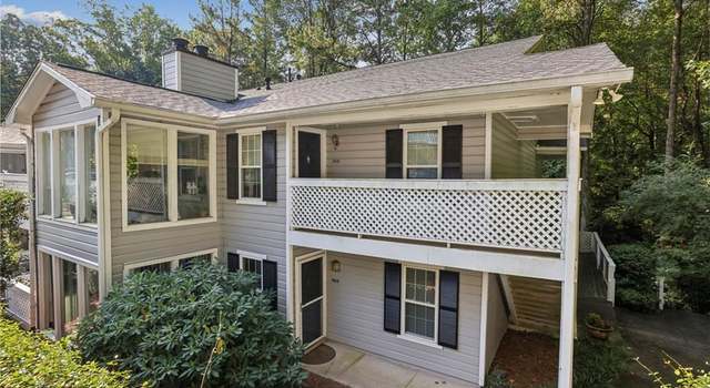 Photo of 1608 Vicksburg Pl, Sandy Springs, GA 30350
