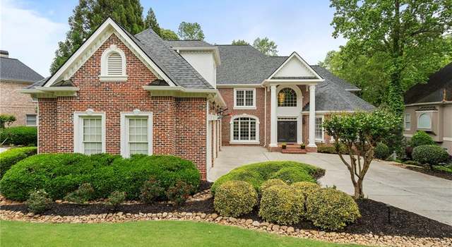Photo of 640 Greenview Ter, Alpharetta, GA 30004