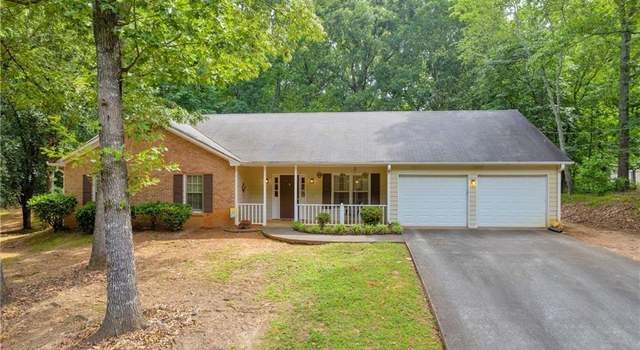 Photo of 5595 Dusty Ridge Trl, Buford, GA 30518