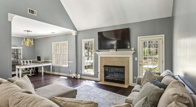 Photo of 5163 Holly Springs Dr, Douglasville, GA 30135