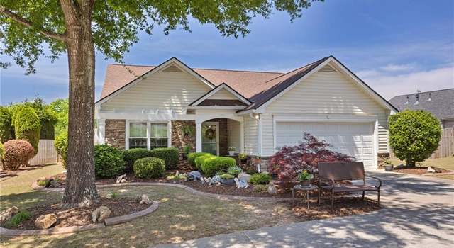 Photo of 327 Stone Valley Xing, Canton, GA 30114