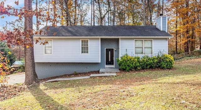 Photo of 2326 Chestnut Log Dr, Lithia Springs, GA 30122