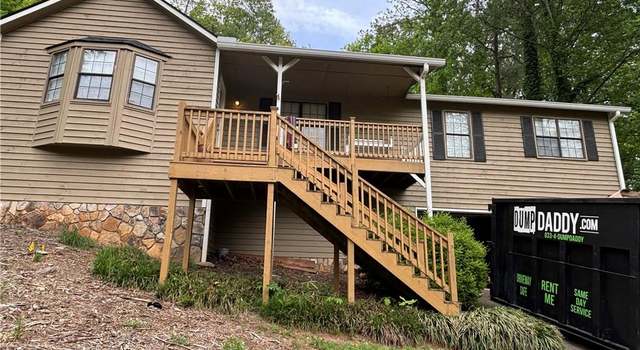Photo of 448 Springfield Dr, Woodstock, GA 30188