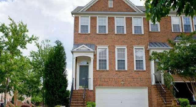Photo of 2412 Bridlewood Dr SE #27, Smyrna, GA 30080