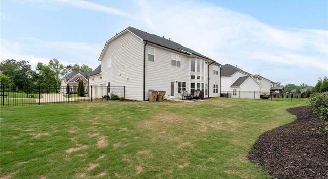 Photo of 6840 Canyon Creek Way, Cumming, GA 30028