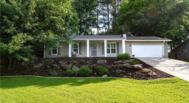 Photo of 755 Waterbrook Ter, Roswell, GA 30076