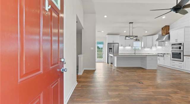 Photo of 1214 Roxey Maxey Rd, Winder, GA 30680