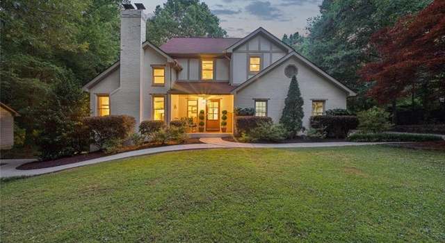 Photo of 205 Pine Lake Dr, Cumming, GA 30040