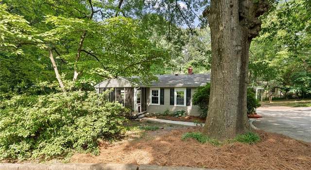Photo of 433 Pine Dr, Pine Lake, GA 30072