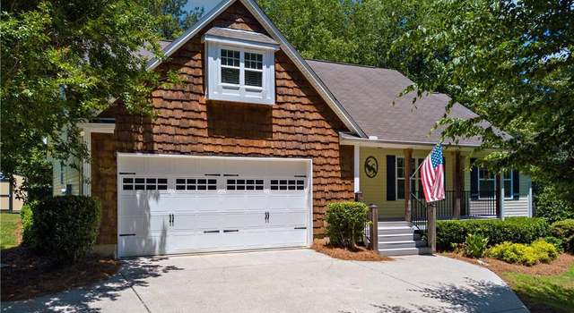 Photo of 69 Blakes Ln, Talking Rock, GA 30175