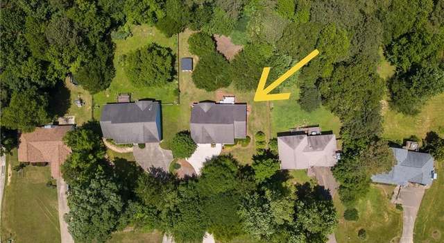 Photo of 69 Blakes Ln, Talking Rock, GA 30175