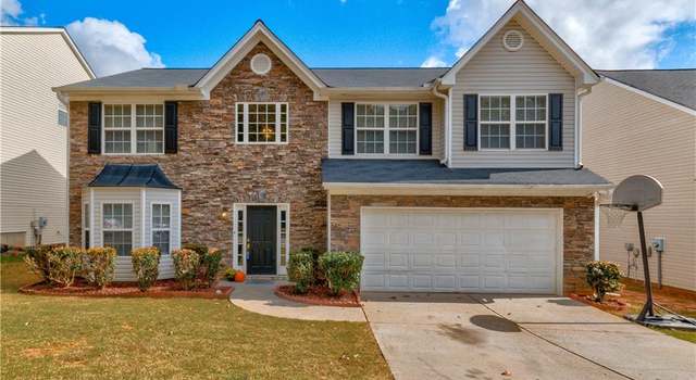 Photo of 3893 Alexandra Oak Ct, Suwanee, GA 30024