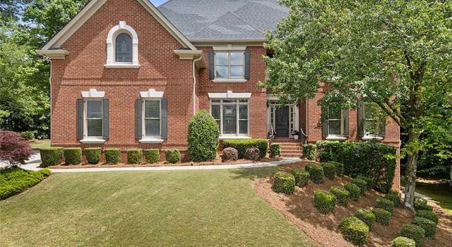 Photo of 330 Broad Leaf Ct, Johns Creek, GA 30022