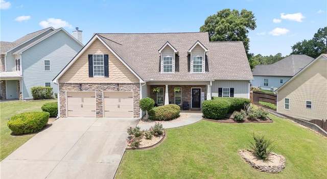 Photo of 401 Oscar Way, Dallas, GA 30132