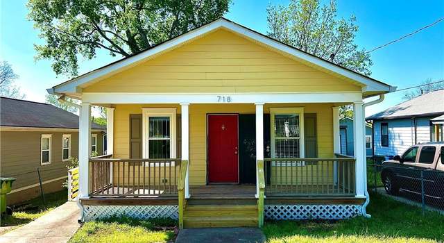 Photo of 718 Dalvigney St NW, Atlanta, GA 30318