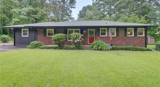 Photo of 122 Vickery Dr, Fairburn, GA 30213