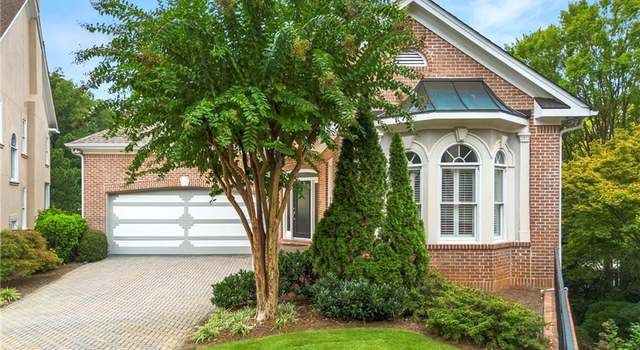 Photo of 1079 Arbor Trce NE, Atlanta, GA 30319
